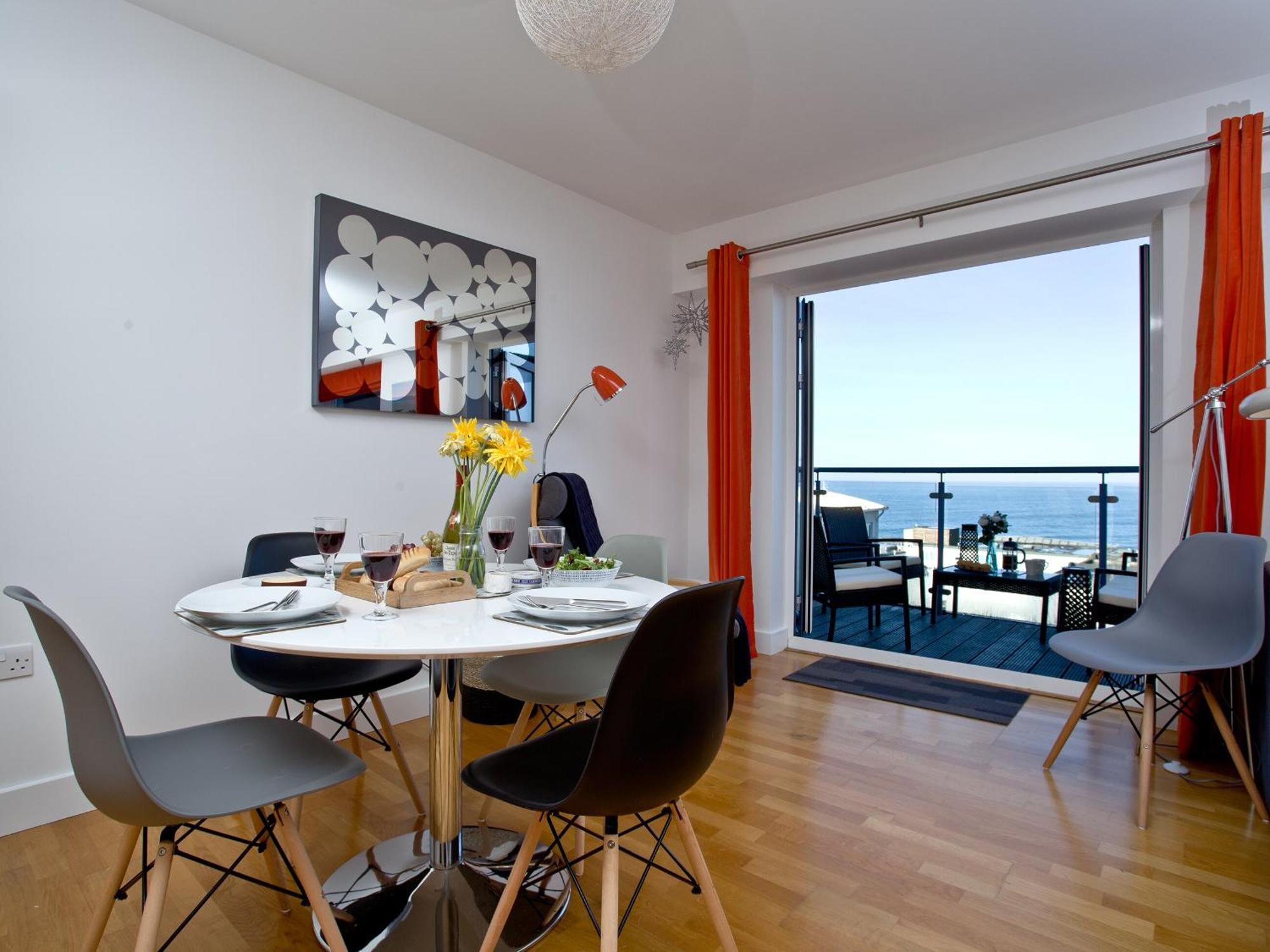 42 Ocean 1 Apartment ครานท็อค ภายนอก รูปภาพ